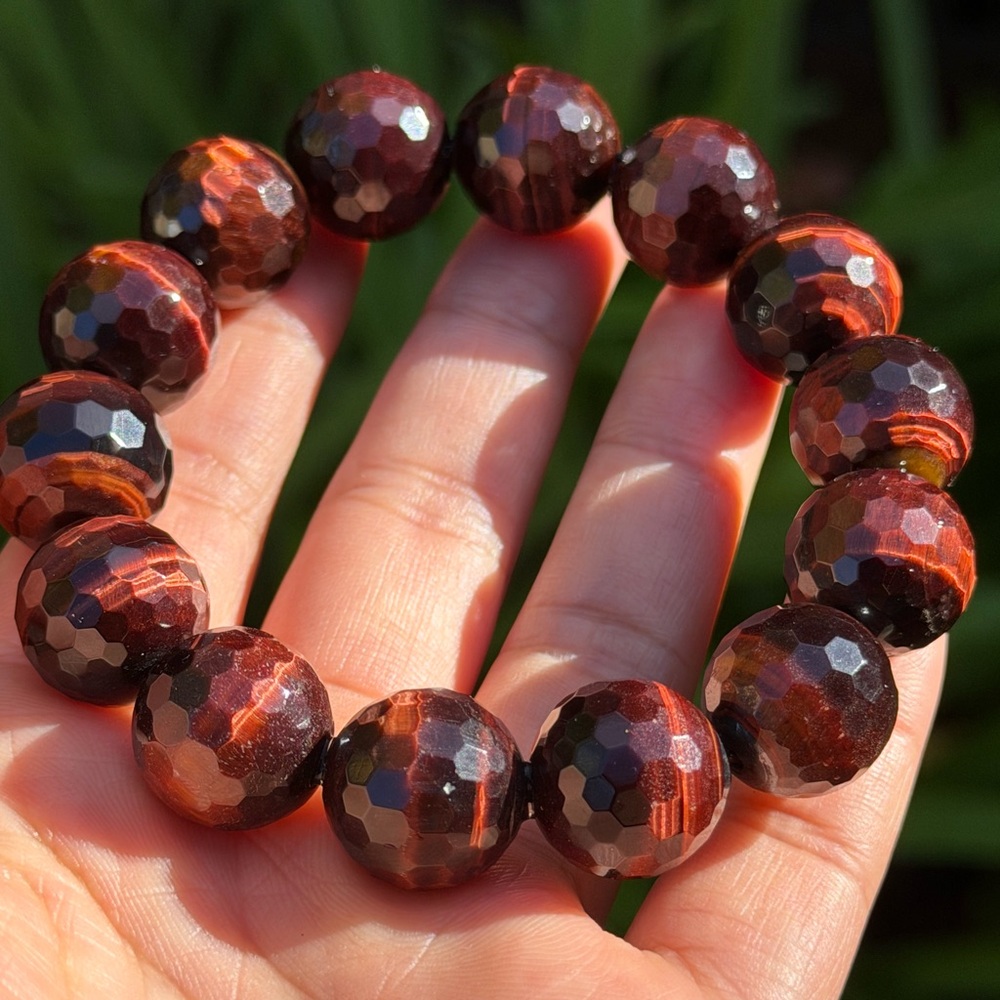 Elegant Brown Beaded Bracelet